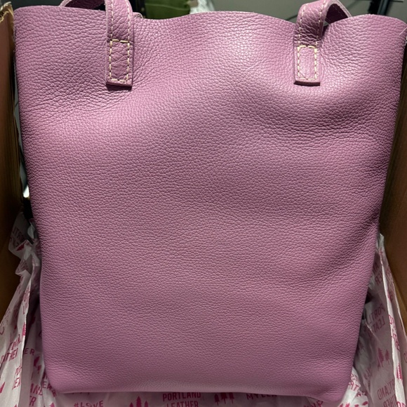 PLG Classic Crossbody in Calla Lily - Picture 2 of 4